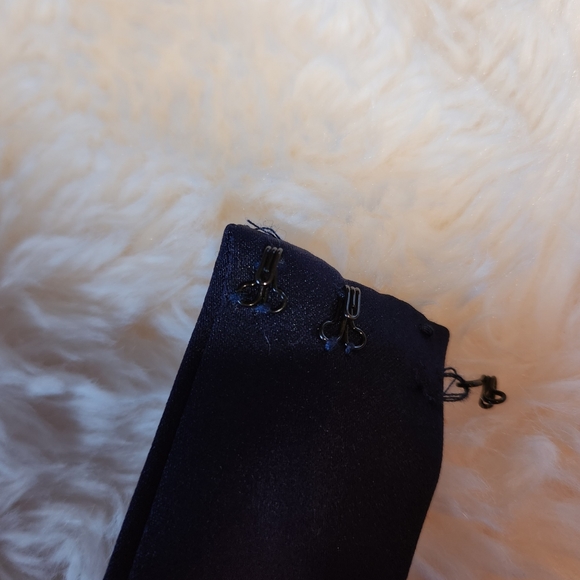 Gorgeous Mother of the Bride Dress - Picture 13 of 14